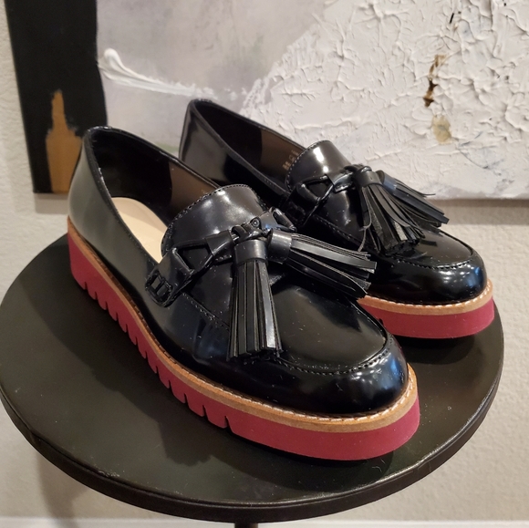 Zara Shoes - ZARA PLATFORM LOAFER WITH TASSEL BRAND NWOT 6